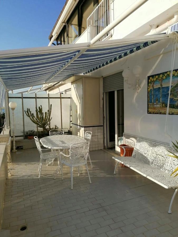 La Casa Di Rosa Apartment Sorrento Ngoại thất bức ảnh