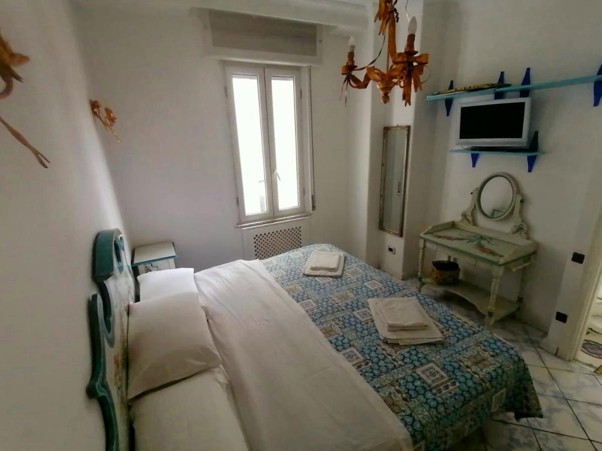 La Casa Di Rosa Apartment Sorrento Ngoại thất bức ảnh