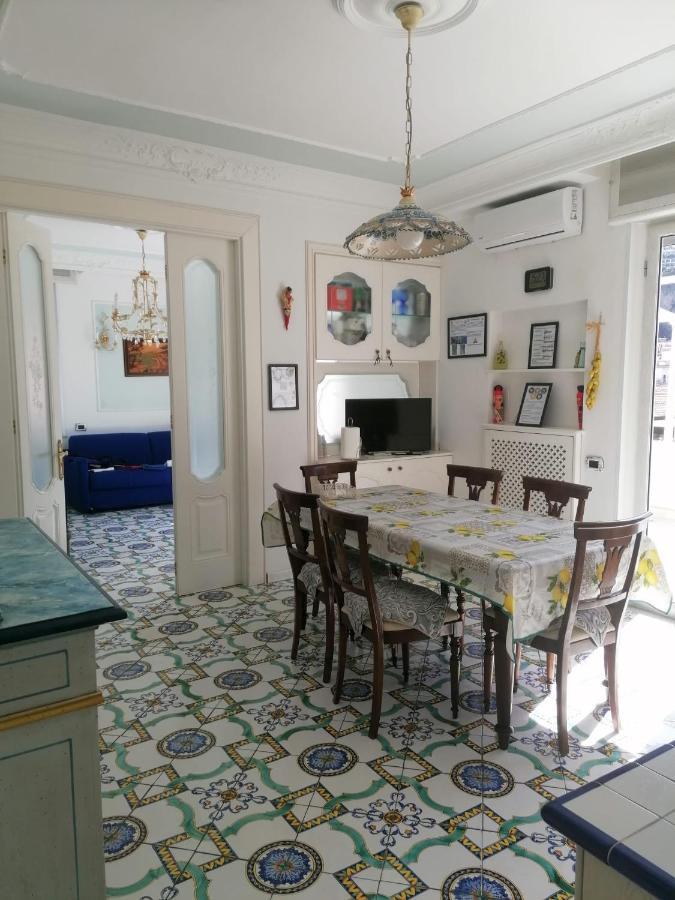 La Casa Di Rosa Apartment Sorrento Ngoại thất bức ảnh
