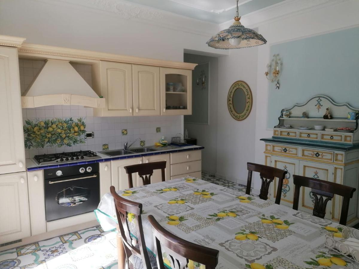 La Casa Di Rosa Apartment Sorrento Ngoại thất bức ảnh